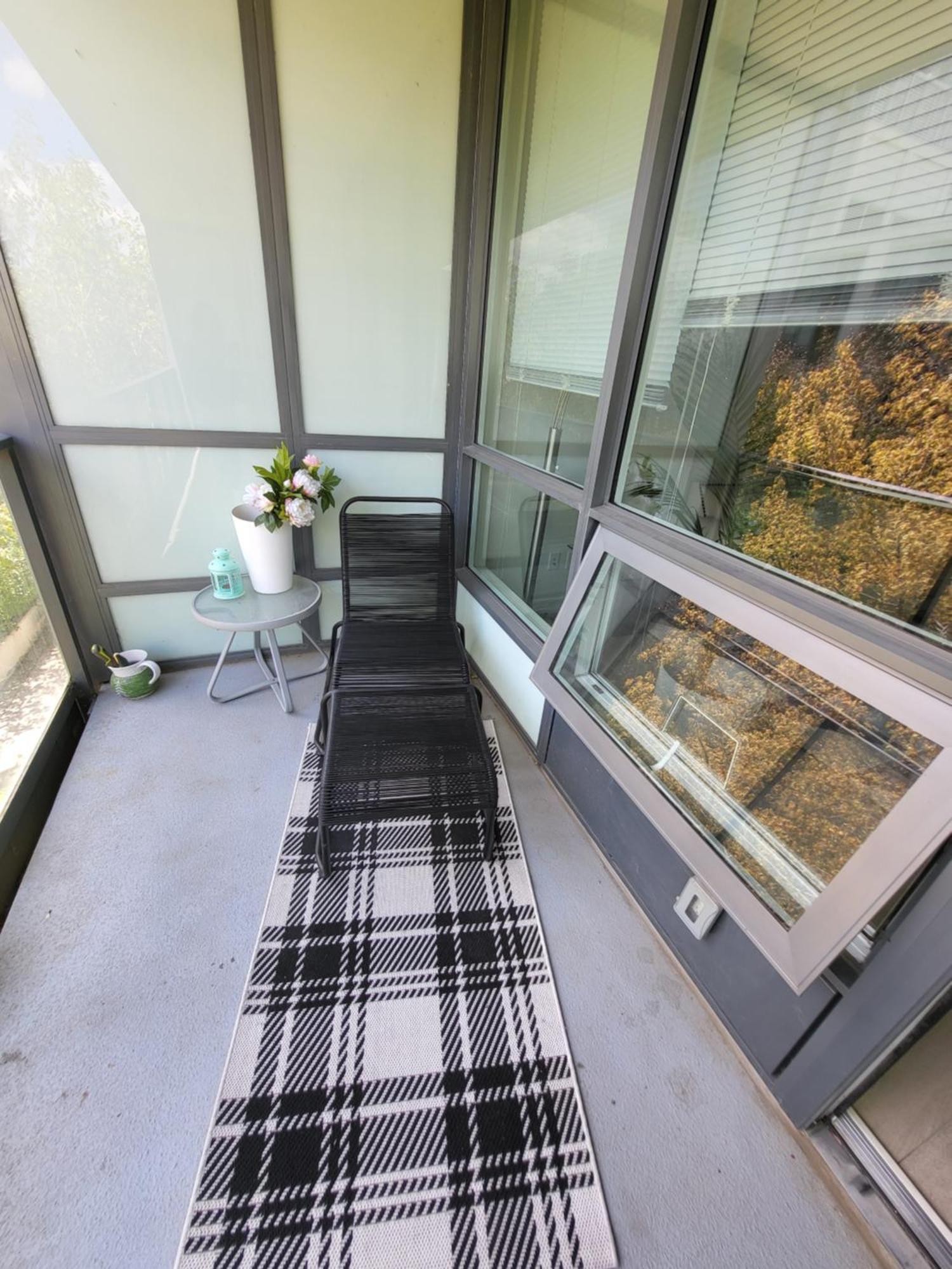 Your Perfect Escape - Modern Landmark Condo In Downtown Calgary - Free Parking- Premium Location Buitenkant foto